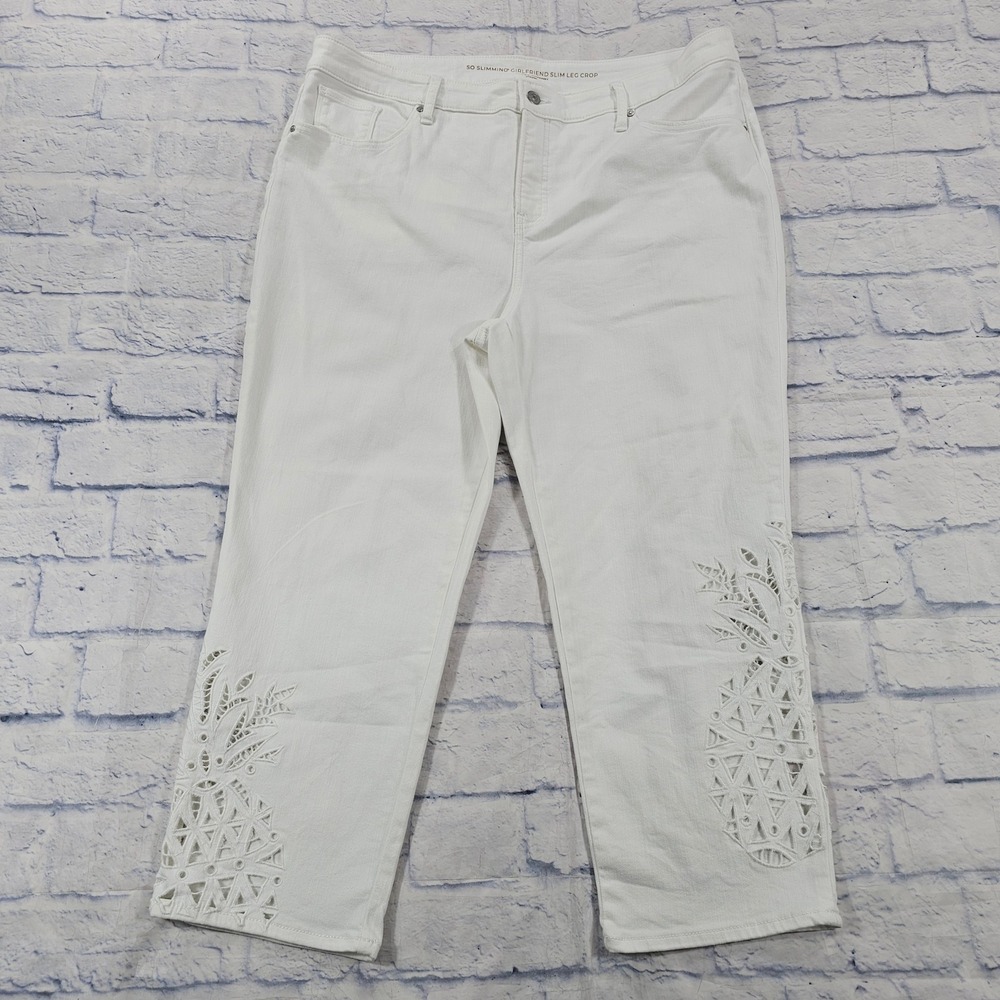 Chicos So Slimming Girlfriend Crop Jeans Women 16 White Pineapple Eyelet Denim